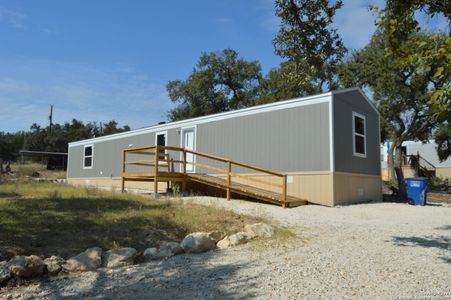 New construction Manufactured Home house 250 Deer Valley, Canyon Lake, TX 78133 - photo 0