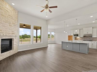 New construction Single-Family house 1708 Dirndl, New Braunfels, TX 78132 Atlas- photo 10 10