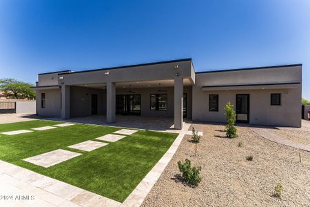 New construction Single-Family house 12560 E Cochise Drive, Scottsdale, AZ 85259 - photo 47 47