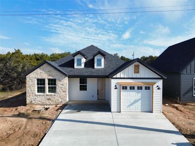 New construction Single-Family house 5613 San Jacinto Drive, Granbury, TX 76048 - photo 0 0