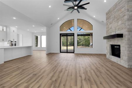 New construction Single-Family house 11317 Majestic Drive, Montgomery, TX 77316 - photo 10 10