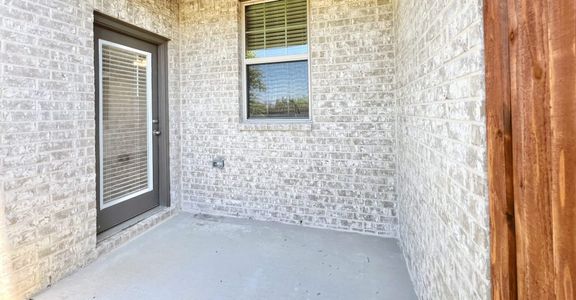 New construction Single-Family house 612 Sandiford Court, Mansfield, TX 76063 Brownwood- photo 21 21