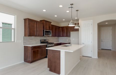 New construction Single-Family house 27068 W Quail Avenue, Buckeye, AZ 85396 Traverse- photo 8 8