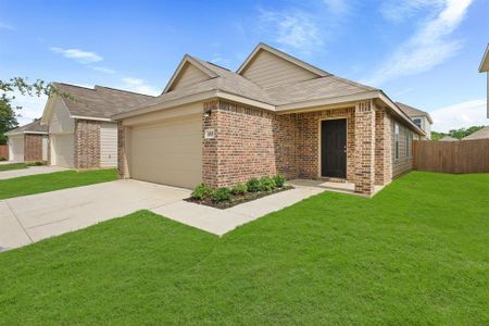 New construction Single-Family house 105 Musgrove Road, Everman, TX 76140 Pinewood- photo 2 2