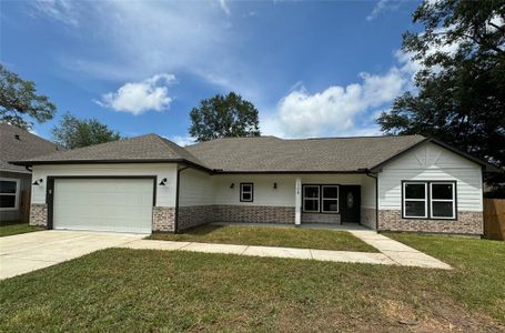 New construction Single-Family house 158 Cobblestone Lane, Cleveland, TX 77327 - photo 0 0