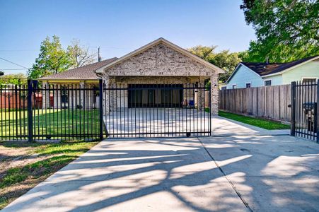 New construction Single-Family house 122 Turner Drive, Houston, TX 77076 - photo 3 3