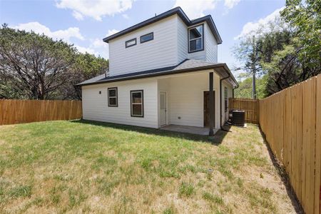 New construction Single-Family house 5511 Black Pine Circle, Granbury, TX 76048 - photo 21 21