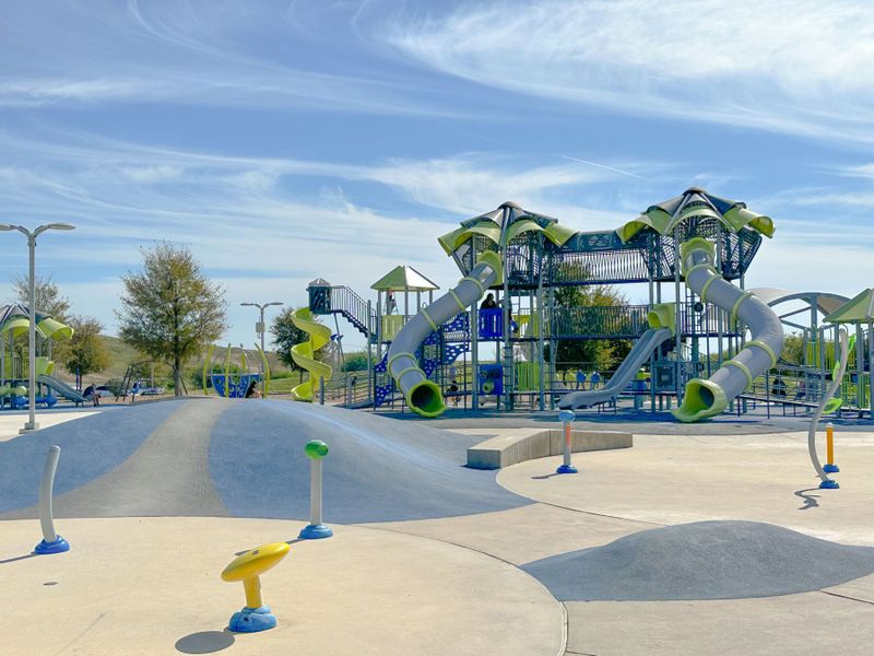 Pearsall Playground and Splash Pad