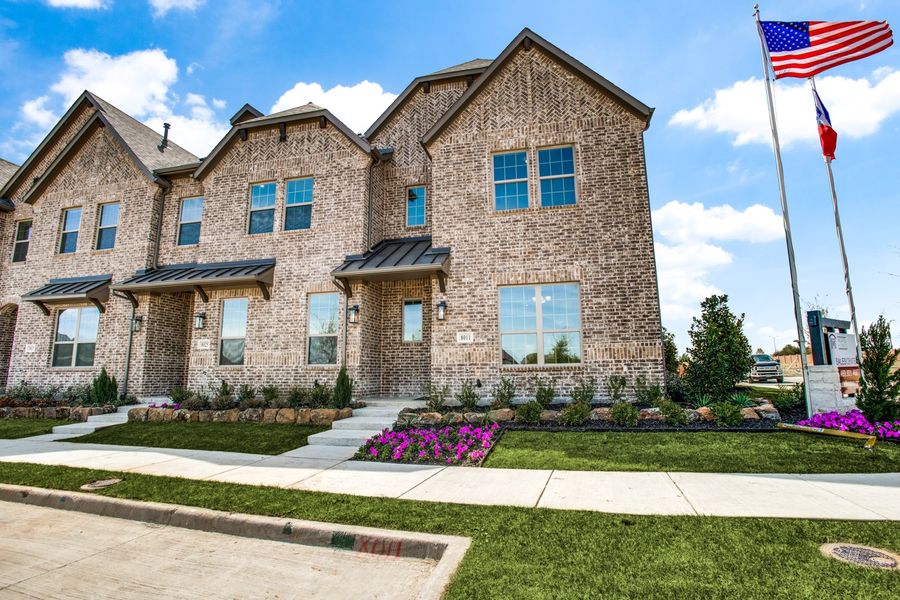 Wade Settlement by Megatel Homes in Frisco - photo