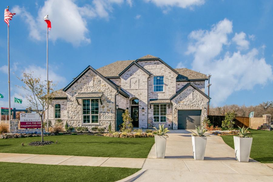 Manors at Woodbridge by Megatel Homes in Wylie - photo