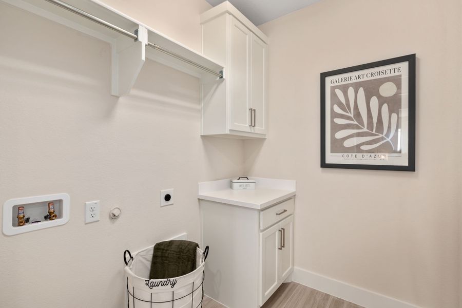 Plan 1146 Laundry Room - Mosaic 50s Model - Photo by American Legend Homes