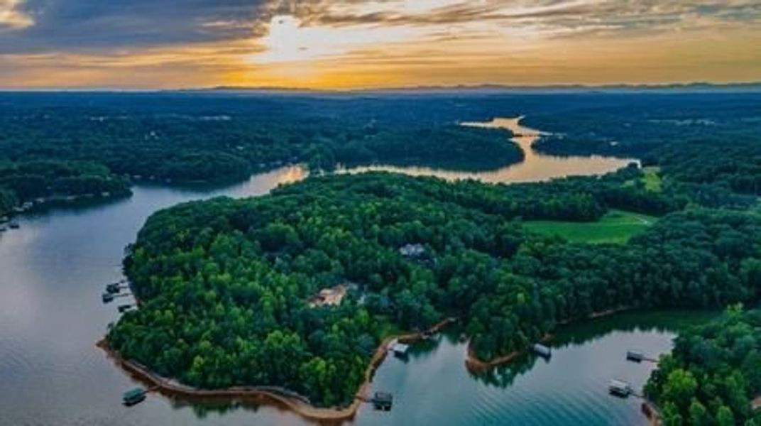 Lake Lanier (16.9 miles)