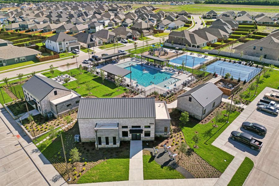 Overview of Lakehaven's amenities