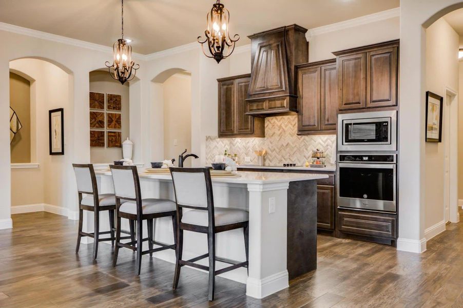 Kitchen | Concept 2622 at Mockingbird Hills in Joshua, TX by Landsea Homes