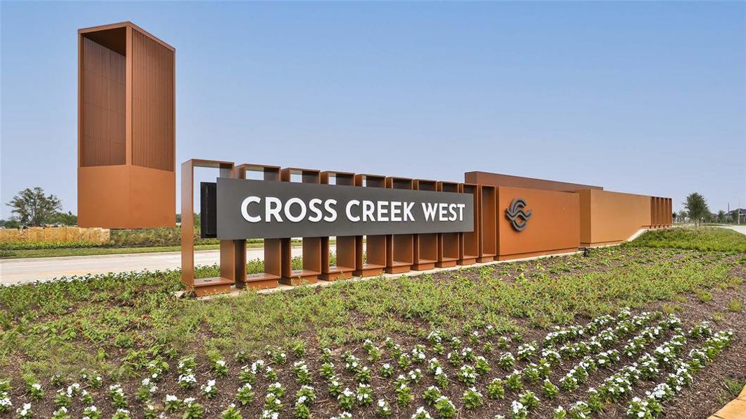 Cross Creek West 45' by Perry Homes in Fulshear - photo