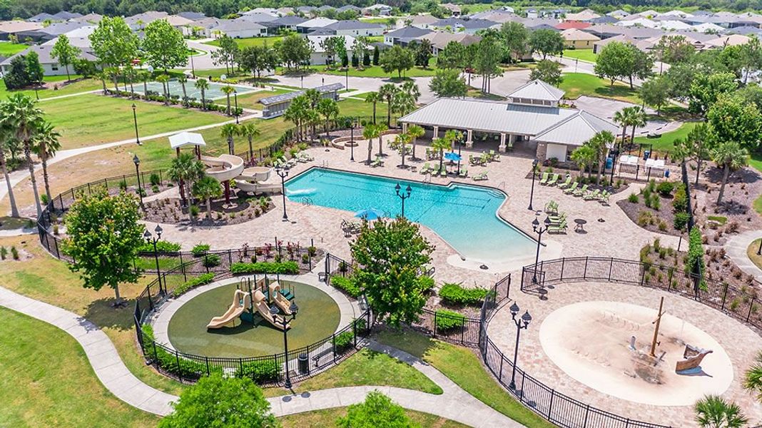 Cross Creek fabulous amenities just steps from your door in Parrish, FL new home construction by William Ryan Homes Tampa