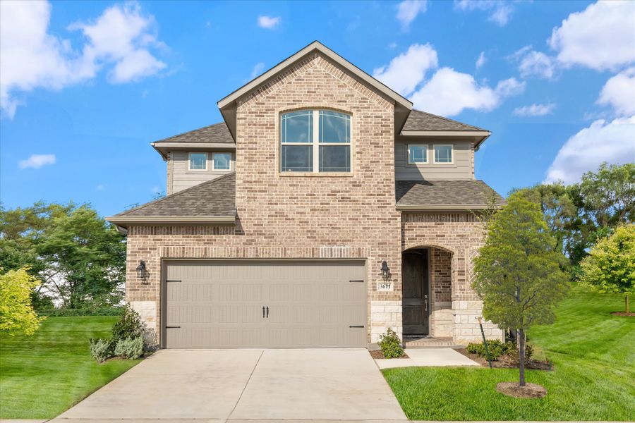 Manors at Woodbridge by Windsor Homes in Wylie - photo