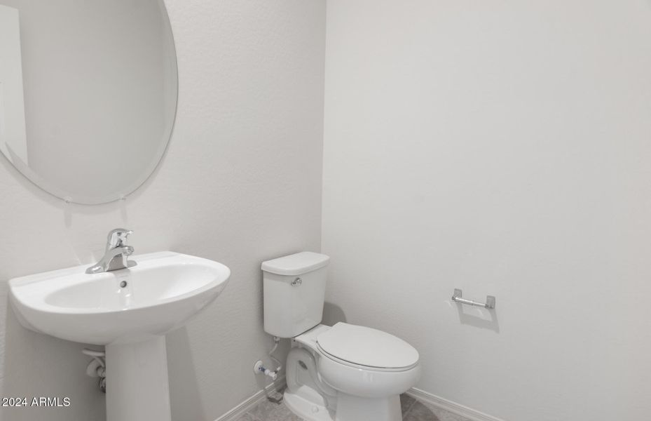 20 - Powder Room