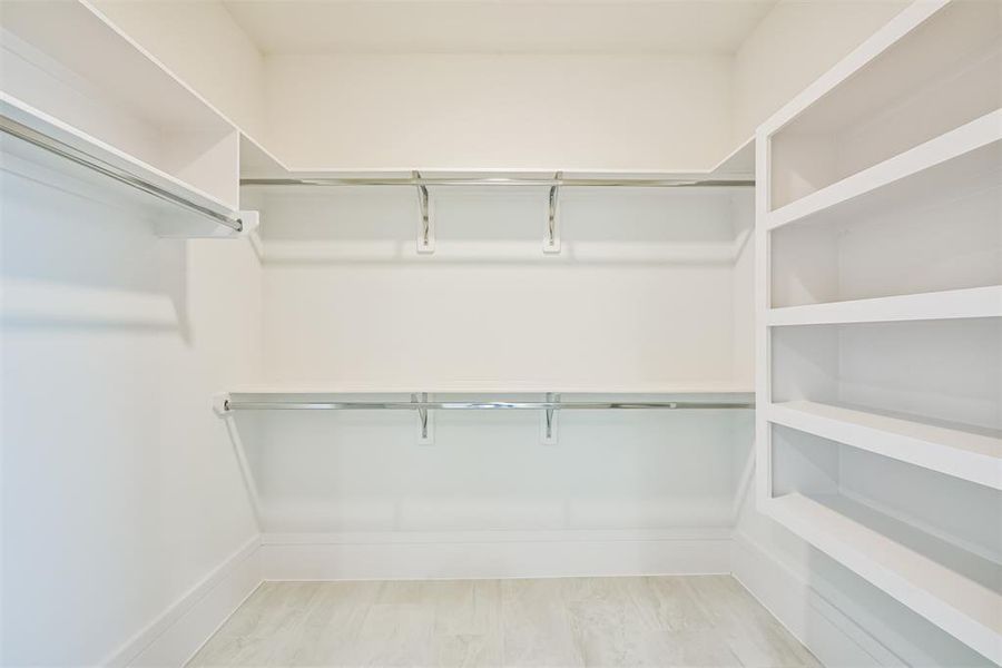 4th Bedroom Walk-in Closet