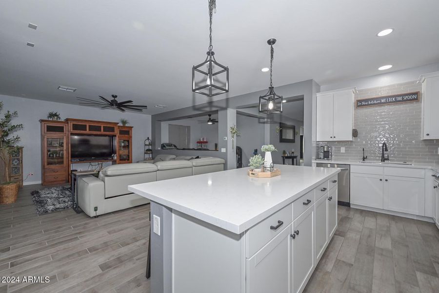 Kitchen-Great Room