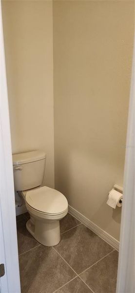 1/2 bath 1st floor