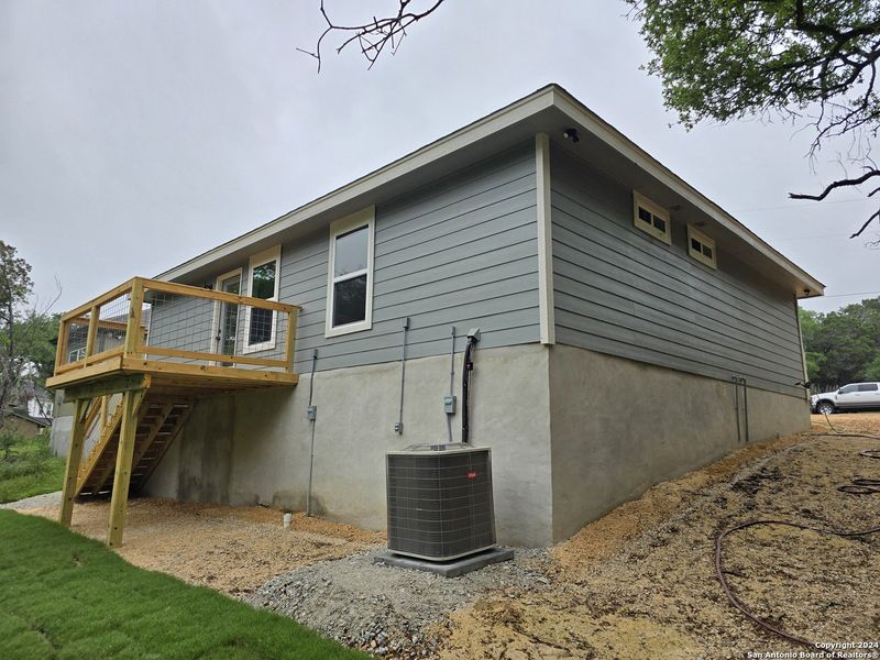 New construction Single-Family house 834 Ledgeview Dr, Canyon Lake, TX 78133 - photo