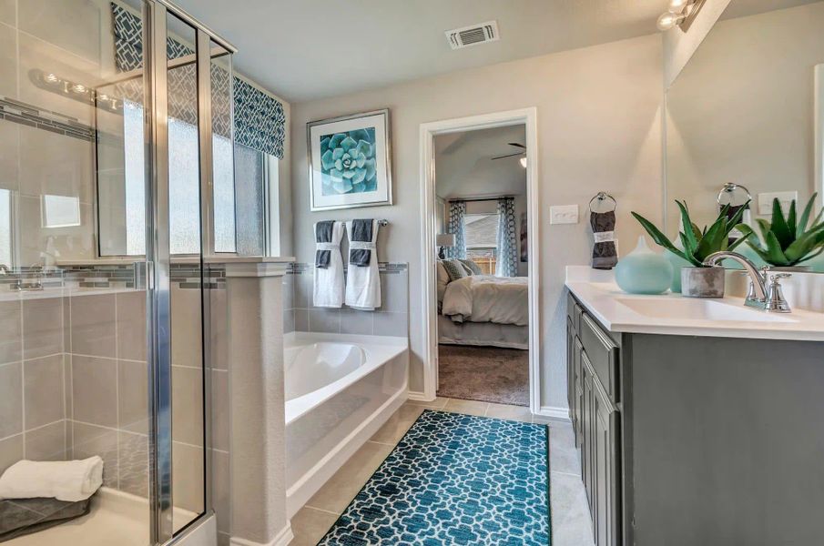 Primary Bathroom | Concept 1730 at Silo Mills - Select Series in Joshua, TX by Landsea Homes