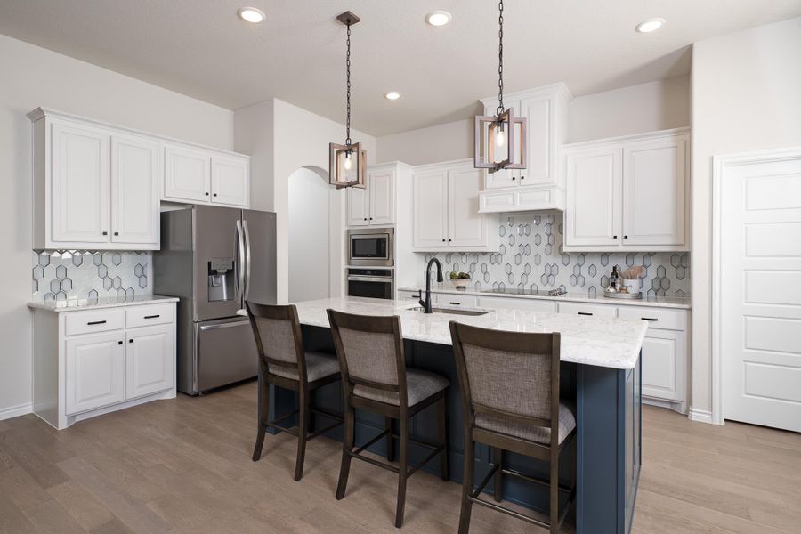 Kitchen | Concept 2464 at Redden Farms in Midlothian, TX by Landsea Homes