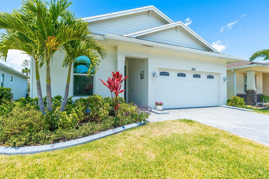 New construction Single-Family house 400 Se Mulberry Way, Port St. Lucie, FL 34984 - photo