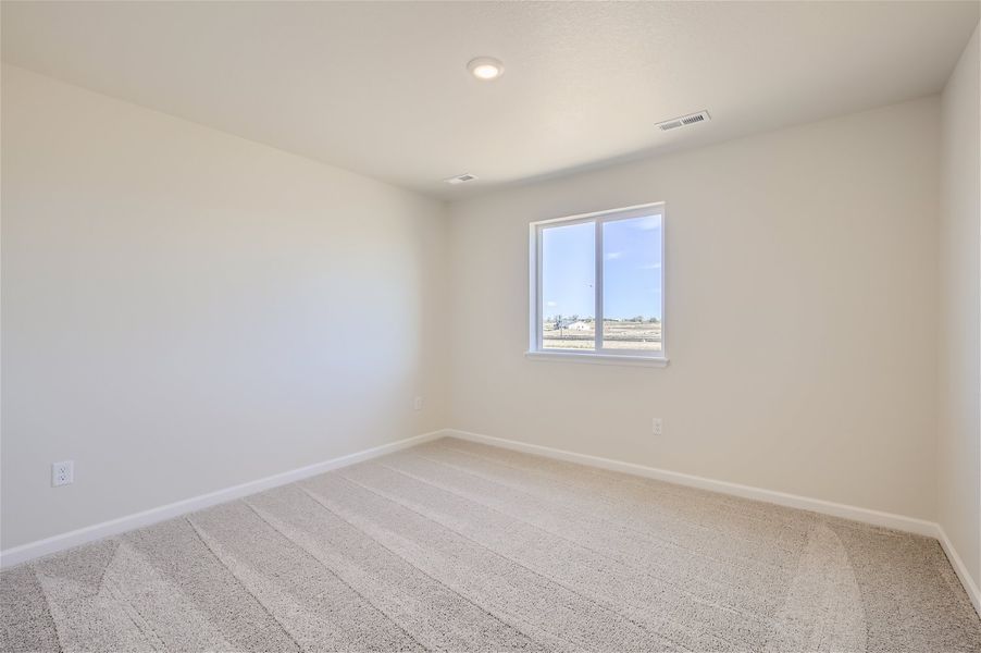 824 hummocky wy - web quality - 019 - 27 2nd floor bedroom