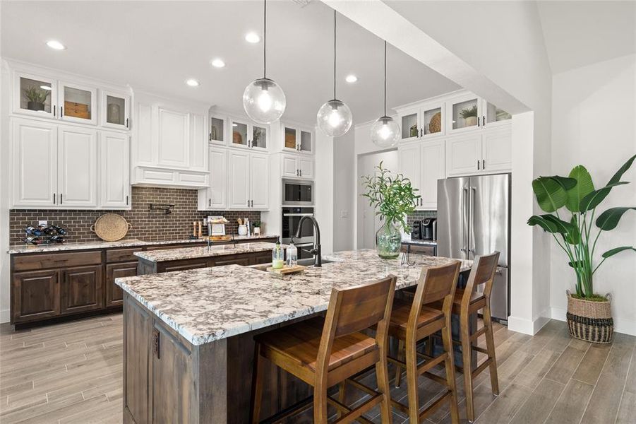 9309 Bluestem Kitchen2