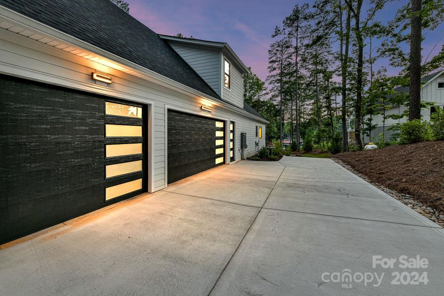 Oversized 3 Car Garage!