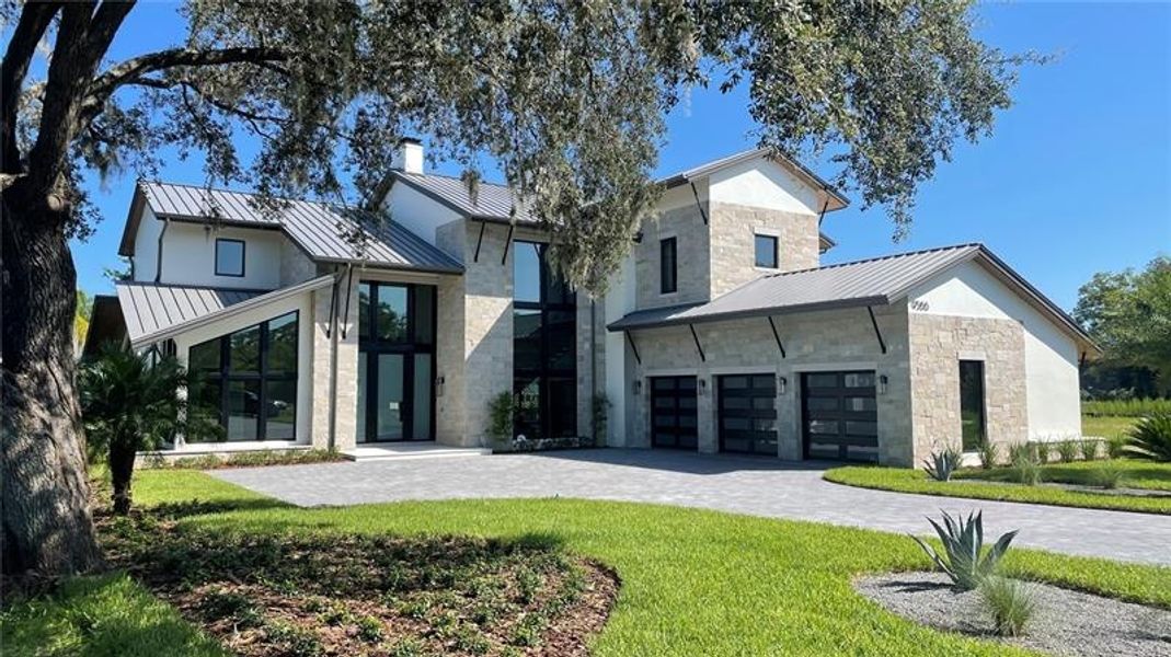 New construction Single-Family house 2 Troutwater Ln Troutwater Lane, Tampa, FL 33618 - photo