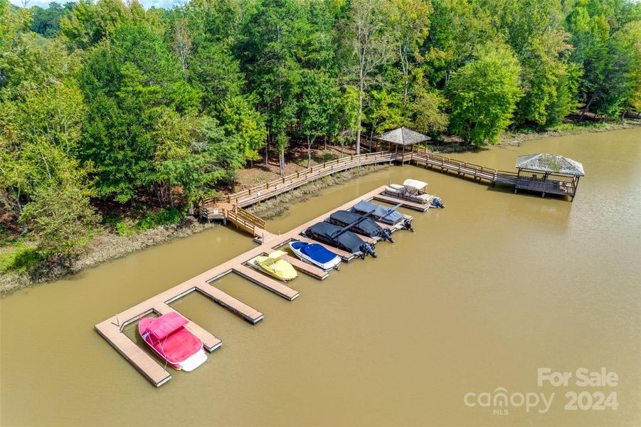 Deeded community boatslips