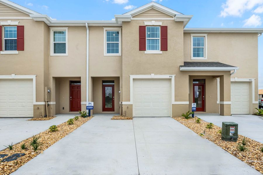 New construction Townhouse house 1231 Lido Drive, Howey-in-the-Hills, FL 34737 GLEN- photo