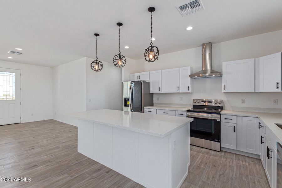 Brand new kitchen area