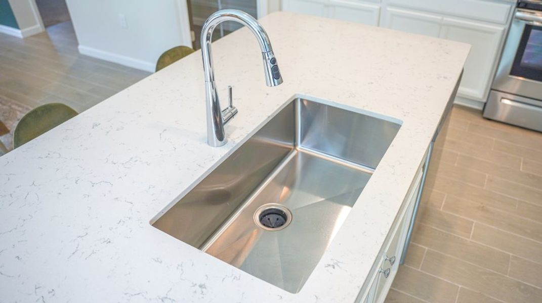 Lennar Jacksonville home kitchen sink