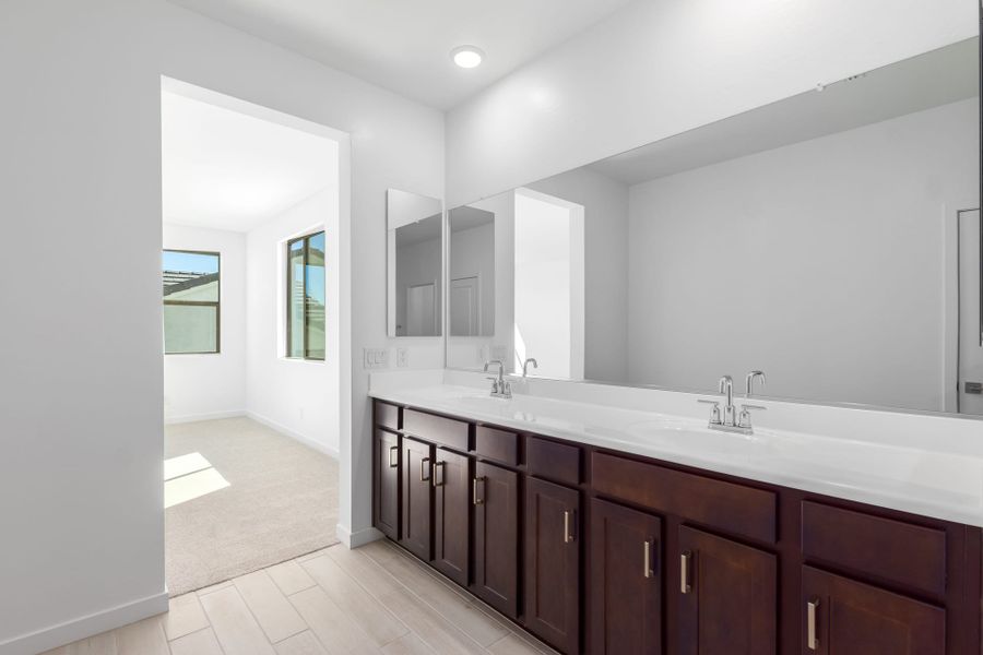 Primary Bathroom | Lot 87 | Limetta | Harvest at Citrus Park | New Homes in Goodyear, AZ | Landsea Homes