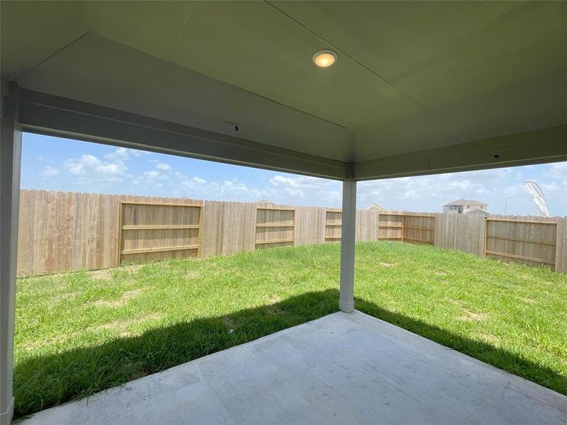 High Ceiling, Covered Patio