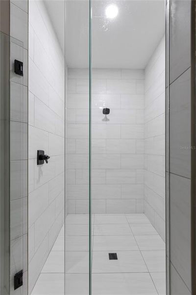 Master Shower Oversized