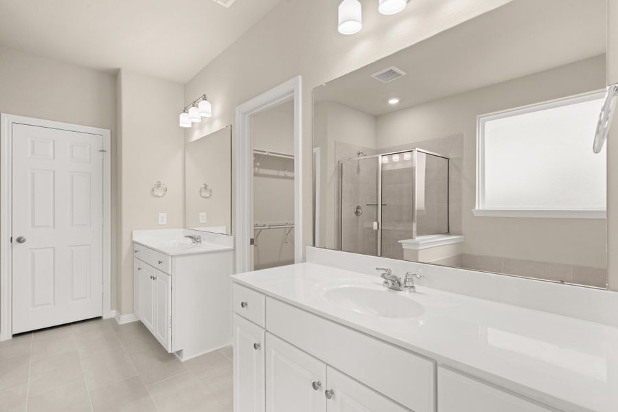 Primary bath. Note: Sample product photo - actual exterior and interior selections may vary by homesite