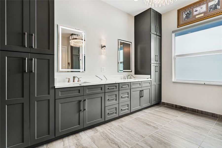 Double Sink with cabinet drawers and 2 Towers of Storage