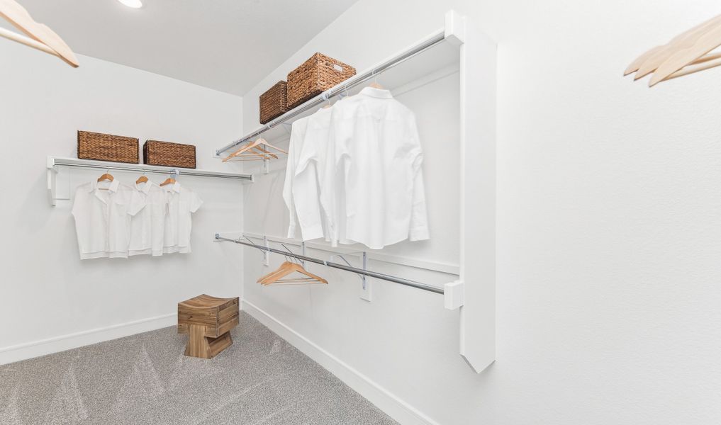 Primary suite walk-in closet