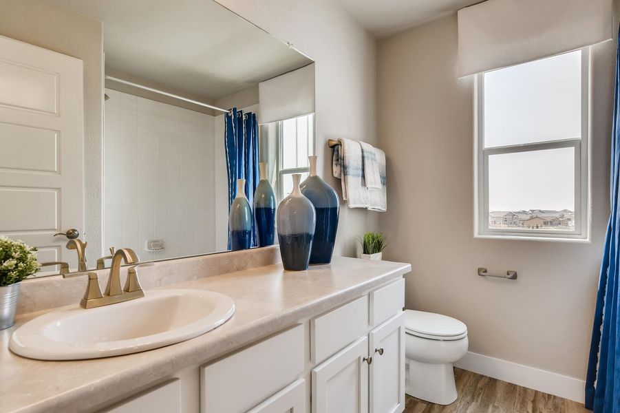 9783 marble canyon way peyton-large-022-013-2nd floor bathroom-1500x1000-72dpi