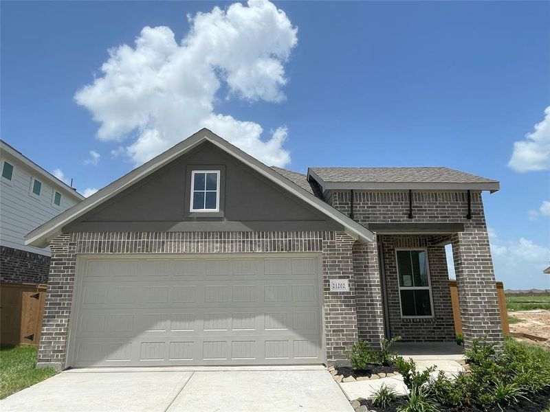 Beautiful Brick and Stucco