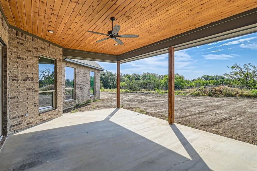 View of patio / terrace featuring ceiling fan