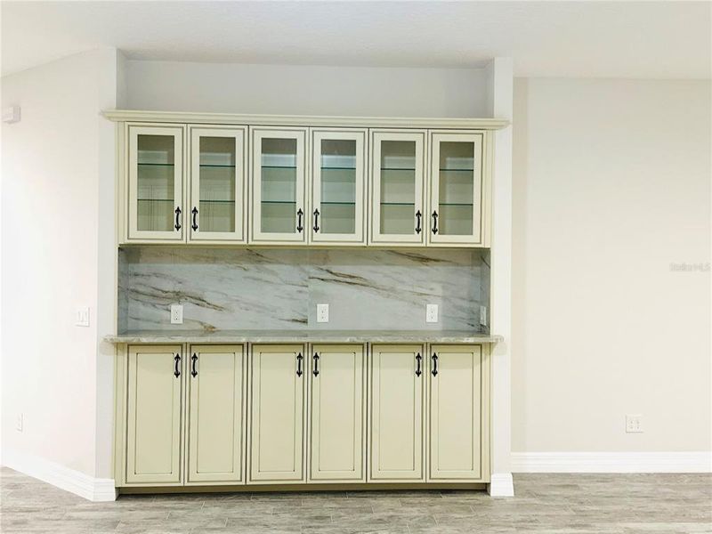 Dining Cabinets Niche