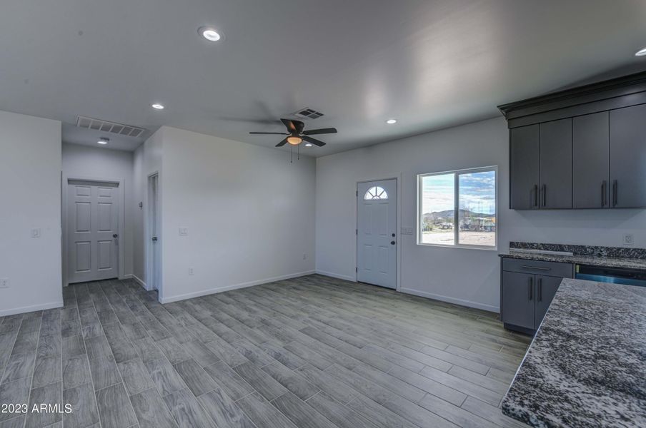 Dining Area 1