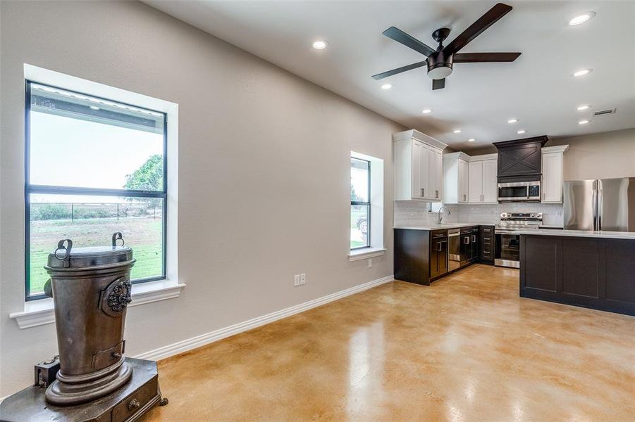 Entering secondary living area and second kitchen w/breakfast bar