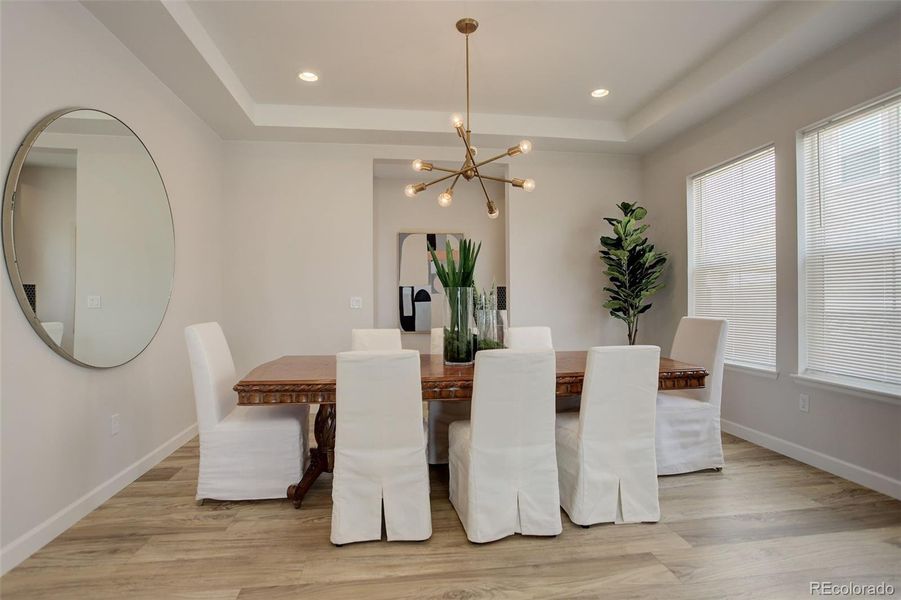 Formal dining room, near wet bar / butler's pantry